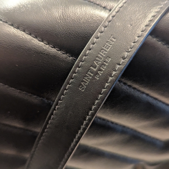 Yves Saint Laurent Large LouLou Matelassé Leather Shoulder Bag - Picture 7 of 8